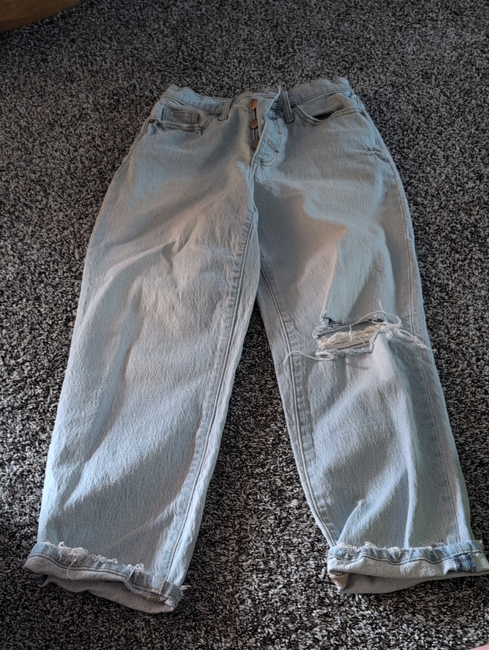 Universal Thread Light Blue Distressed Boyfriend Jeans